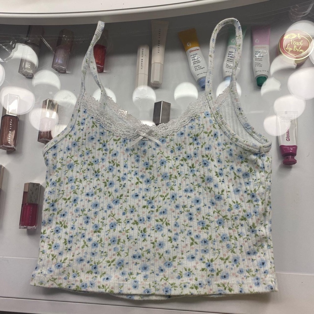 Brandy Melville One Size Skylar Bow Tank in white with pink and blue floral